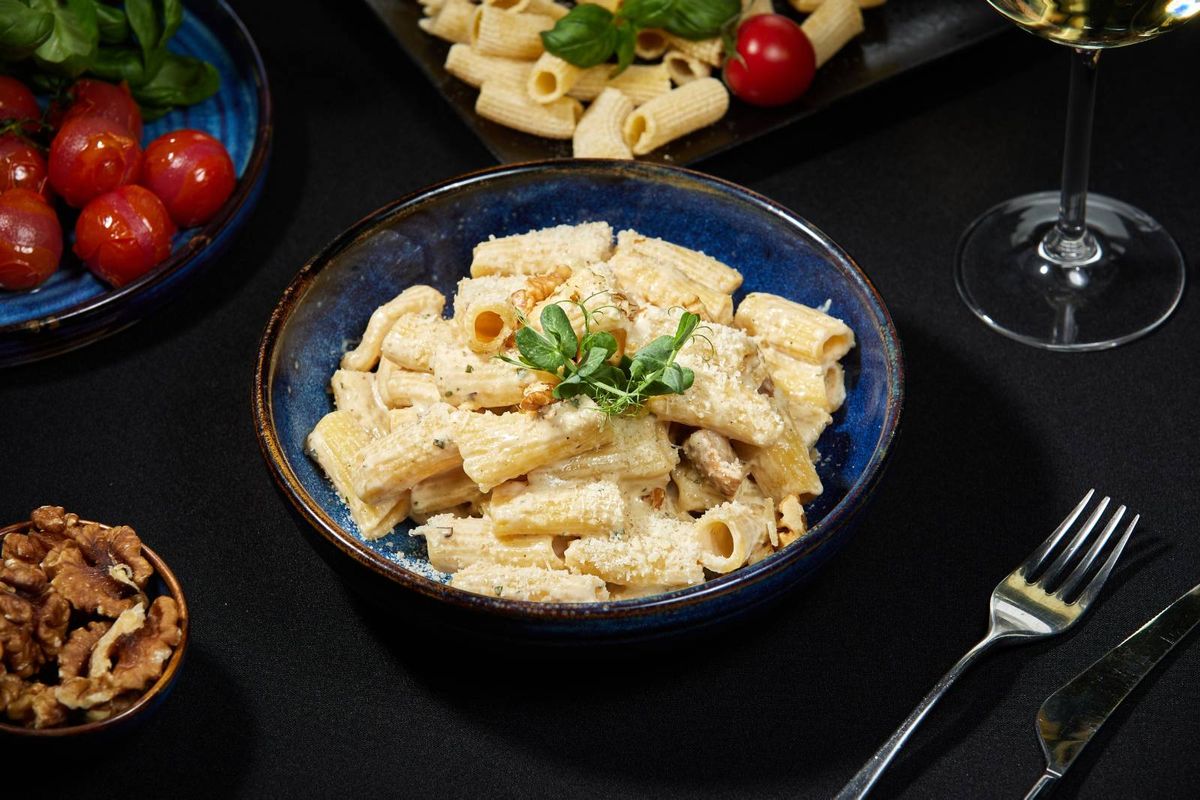 Paste cu Hribi, Nuci si Sos Pesto